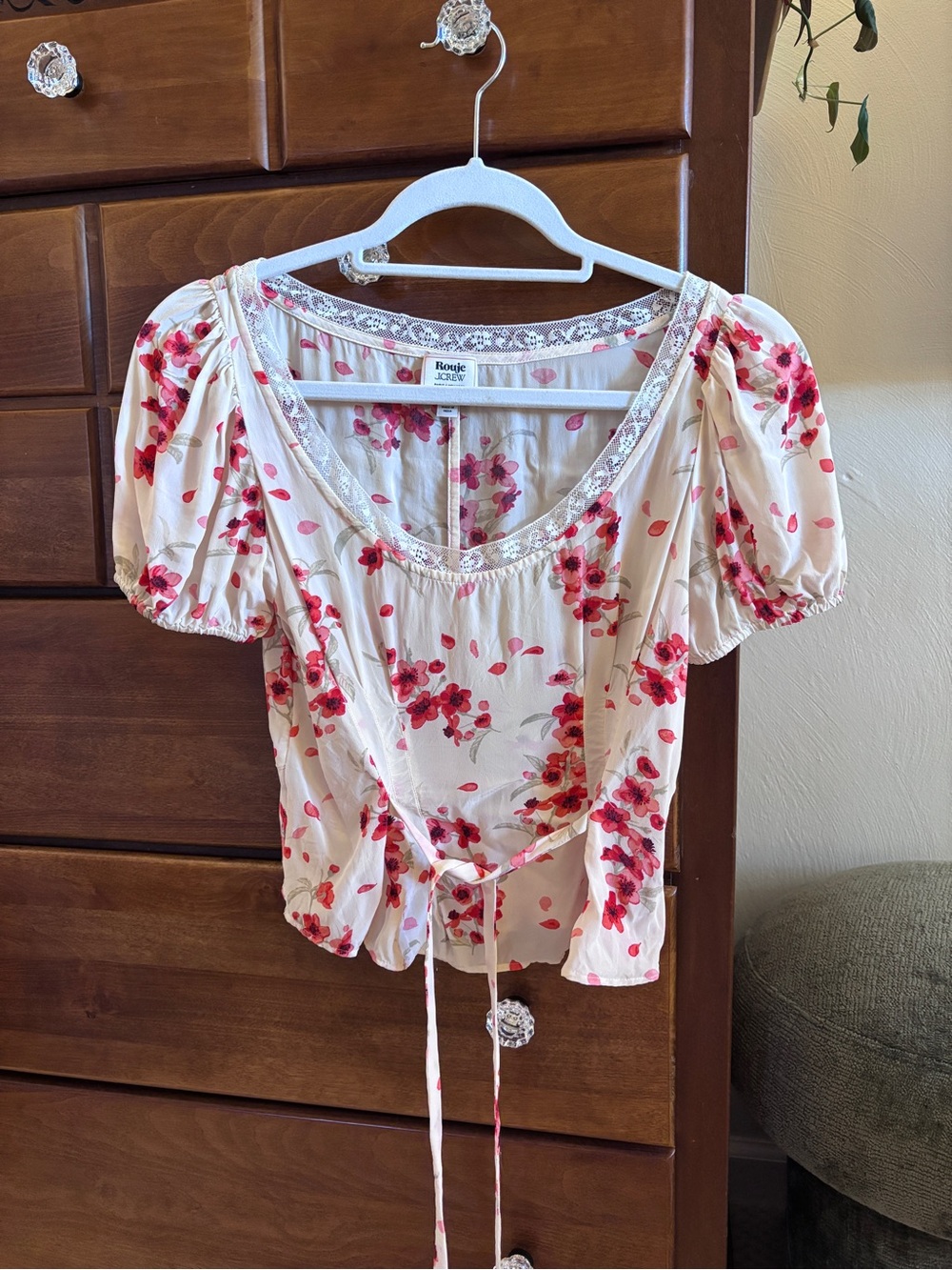 Rouje Cream Floral Puff Sleeve Tie-Front Blouse